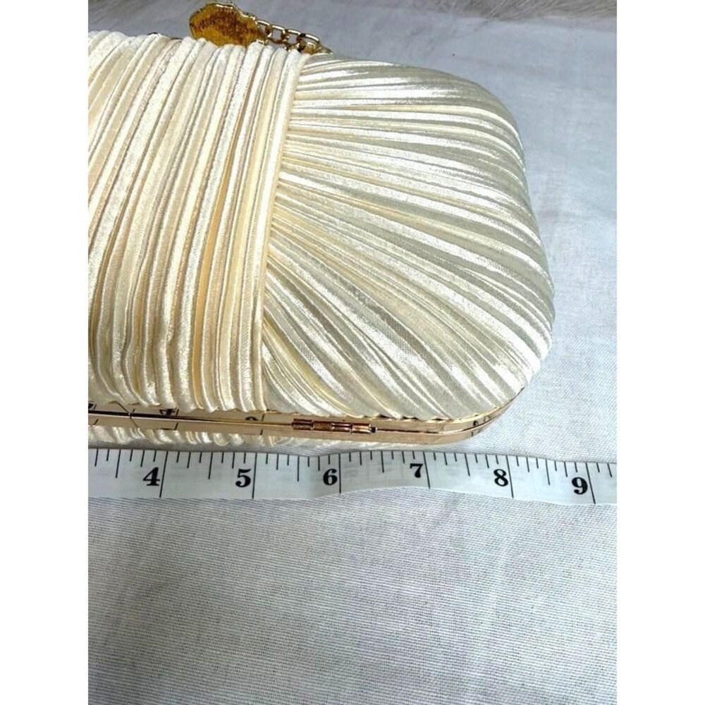 Vintage The House of Harlow 1960 Clutch w/gold leaf earrings Old Hollywood Glam - Picture 6 of 7